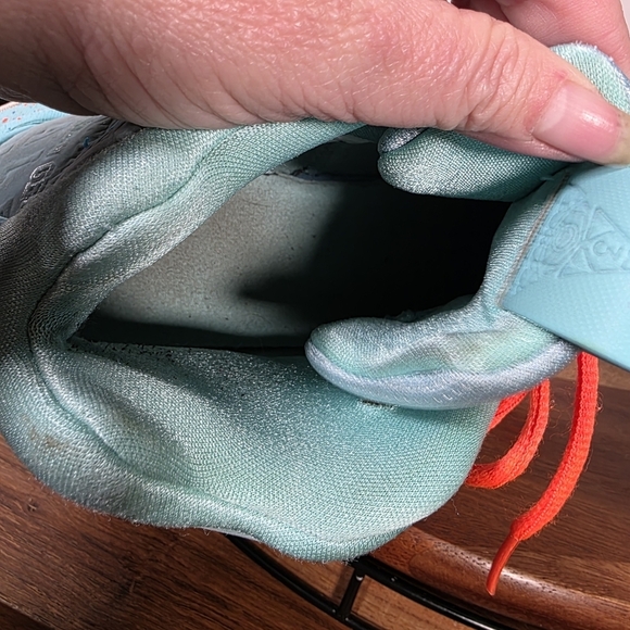 Nike Kyrie 4 \